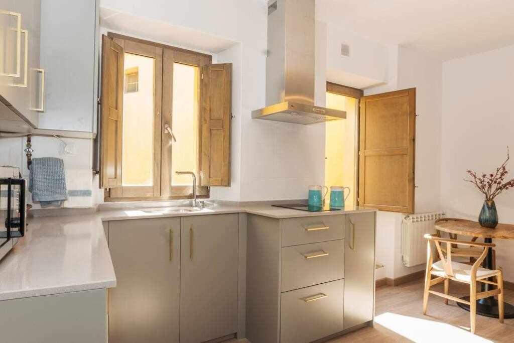 Room Boutique Calma Nerea By Kubik Caceres Luaran gambar